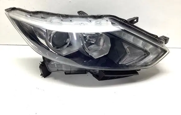 Nissan Qashqai Headlight/headlamp 10018014