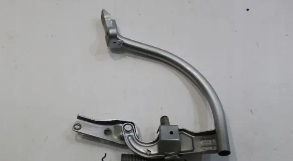 Volkswagen PASSAT B8 Tailgate/trunk/boot hinge