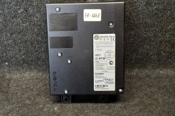 Volkswagen PASSAT B7 Bluetooth control unit module 3C8035730B