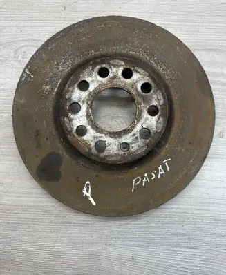 Volkswagen PASSAT B6 Front brake disc