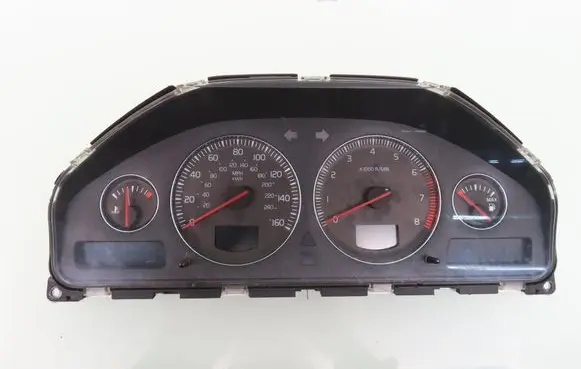 Volvo S60 Speedometer (instrument cluster) 69294760T 8673261