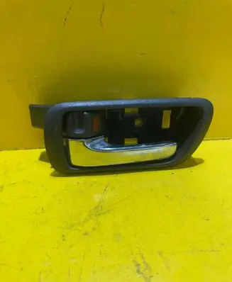 Toyota Corolla Verso AR10 Front door interior handle 692060F010