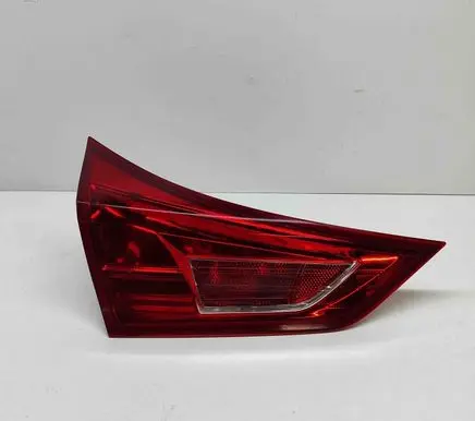 Toyota Auris E180 Tailgate rear/tail lights 8159102450