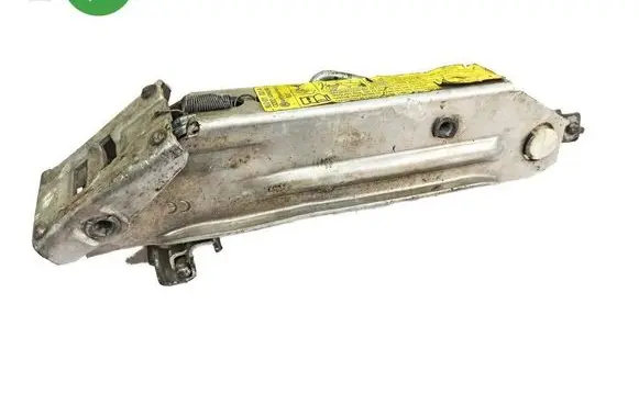 Audi A6 S6 C5 4B Lift Jack 8L0011031A