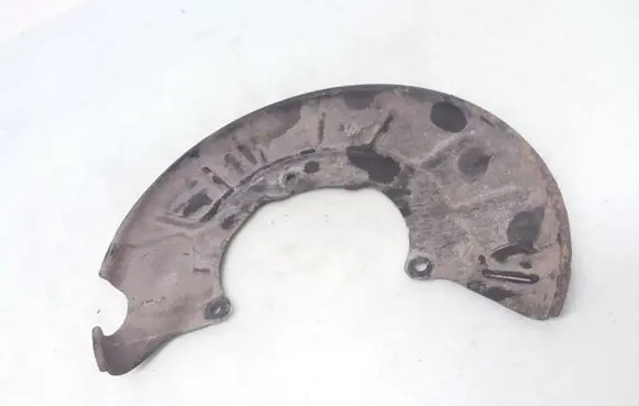 Volkswagen PASSAT B7 Front brake disc dust cover plate 1K0615311F