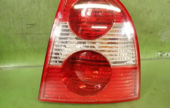 Volkswagen PASSAT B5.5 Rear/tail lights