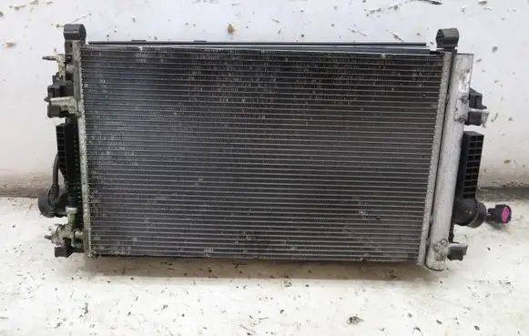 Opel Zafira C Radiator set 0130308486