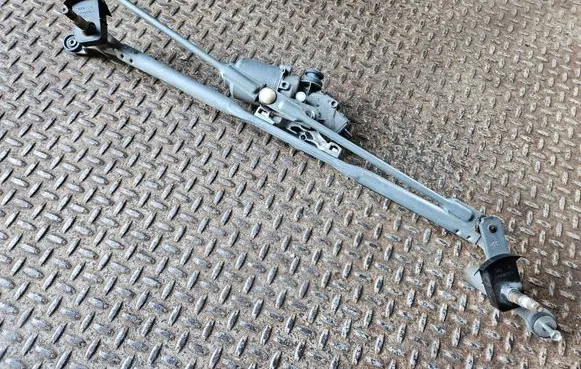 Dodge Durango Front wiper linkage and motor 68260523AC