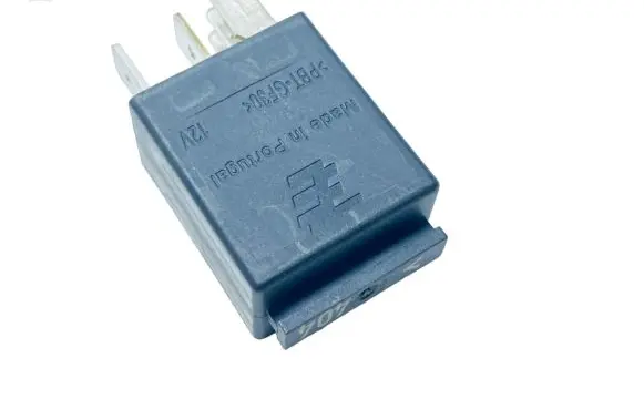 Volkswagen PASSAT B6 Other relay 7M0951253C