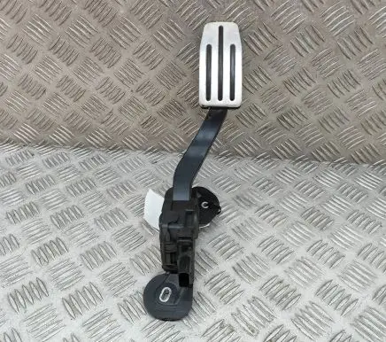 Tesla Model X Accelerator throttle pedal BE5C9F836AA 6PV933370