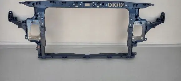 Hyundai i30 Radiator support slam panel 64101G4000