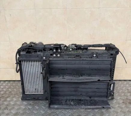 Jeep Avenger Radiator support slam panel