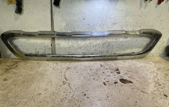 Mercedes-Benz GLC C253 Front bumper lip A2538851625 2538850201