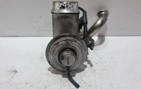 BMW 3 E90 E91 EGR valve 7792077