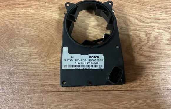 Ford Mondeo Mk III Steering angle sensor 1S7T3F818AD 0265005414 683050326