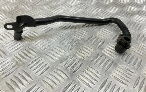 Audi A6 S6 C7 4G Engine coolant pipe/hose 04L121065AK