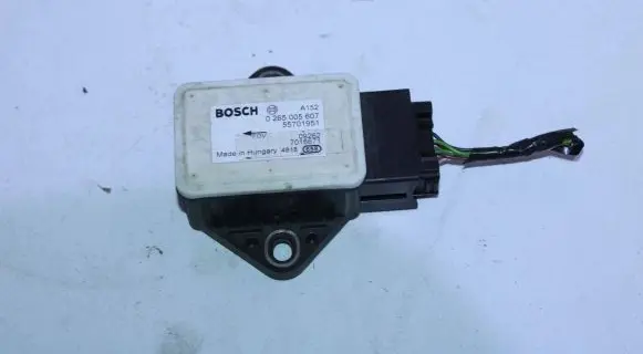 Alfa Romeo Mito ESP acceleration yaw rate sensor 55701951 7016671 0265005607