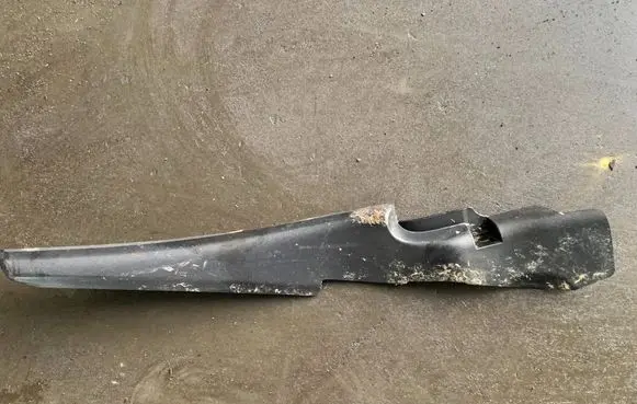 Citroen Jumpy Wiper trim 1400364877
