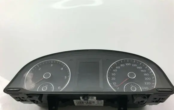 Volkswagen Caddy Speedometer (instrument cluster) 2K5920876F P 2476