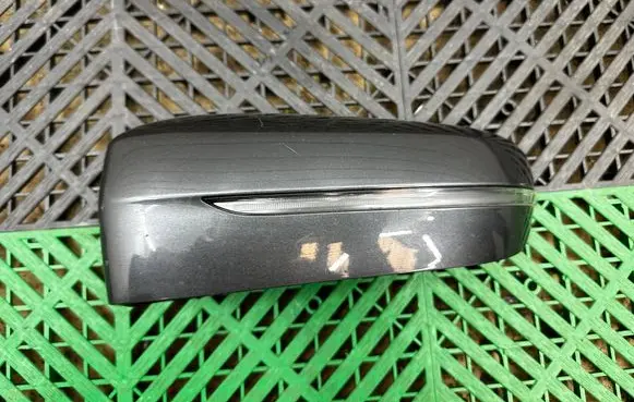 BMW 3 G20 G21 Plastic wing mirror trim cover 22413013