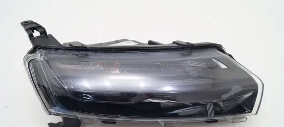 Dacia Spring Headlight/headlamp