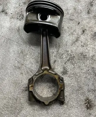 Piston