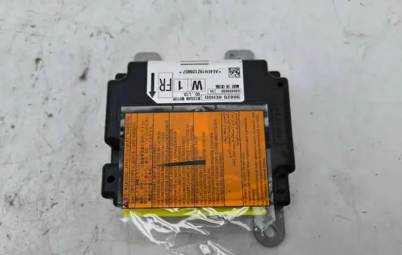 Nissan Qashqai Airbag control unit/module 988204EH0D