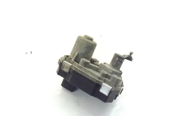 Hyundai ix35 Turbine electric control actuator 59002107036 10B280222 D4HA