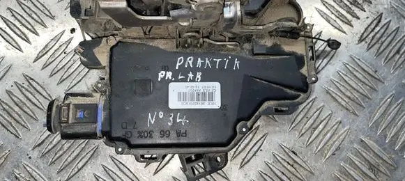 Skoda Praktik (5J8) Front door lock 3B1837016CE 10071348 CZWL3A01207