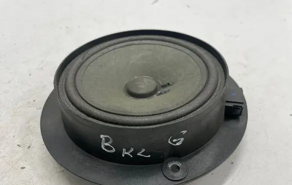 Mercedes-Benz B W246 W242 High frequency speaker in the rear doors 