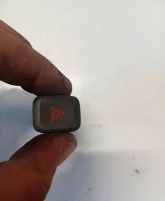 Volvo V60 Hazard light switch 9123681