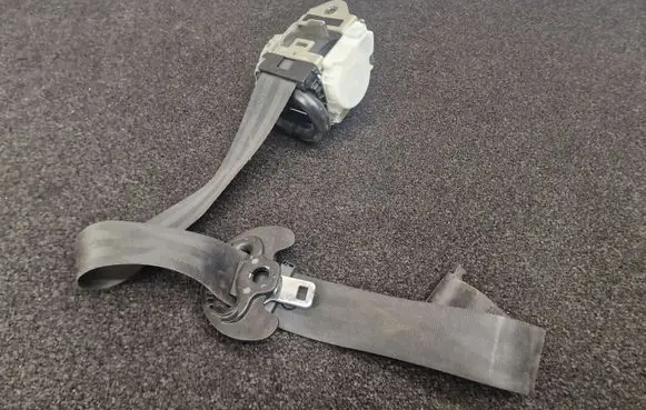 Land Rover Range Rover Evoque L551 Front seatbelt K8D2611B08CA
