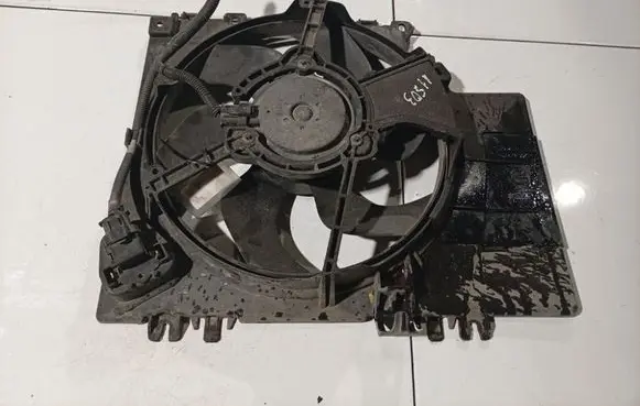 Nissan Micra Radiator cooling fan shroud