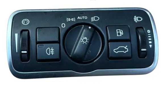 Volvo V60 Light switch 31443841