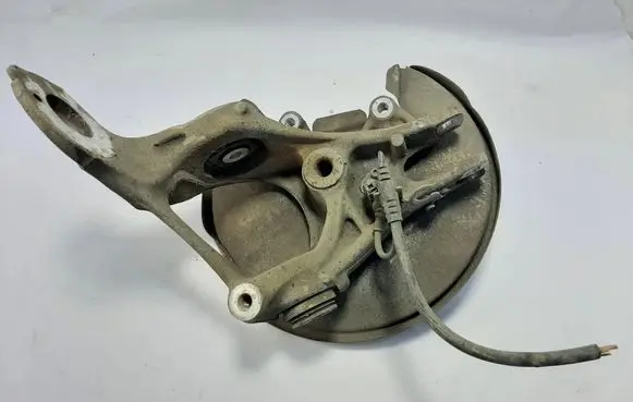 Audi A6 S6 C7 4G Rear wheel hub 8K0501249