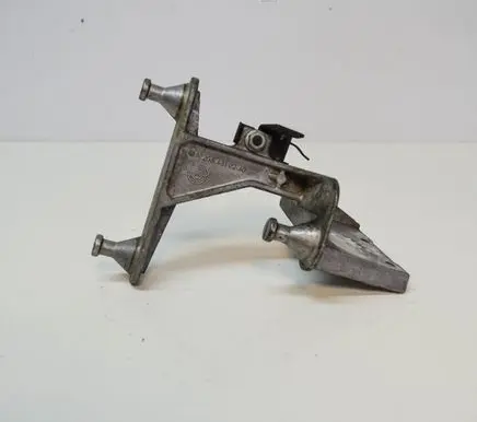 Mercedes-Benz CLC CL203 ABS pump bracket A2034310240