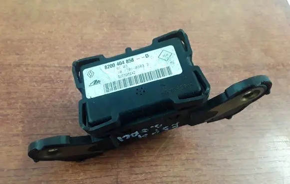Renault Espace - Grand espace IV ESP acceleration yaw rate sensor 8200404858