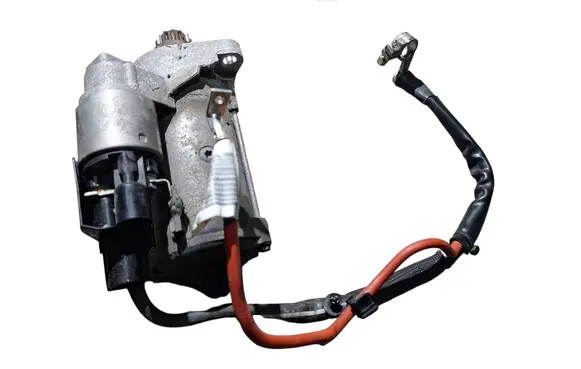Volkswagen PASSAT B8 Starter motor 02E911022C