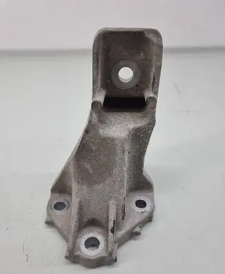 Land Rover Range Rover Sport L494 Engine mounting bracket CPLA6061CB