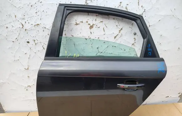 Rear door