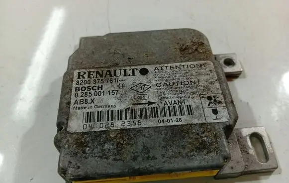 Renault Thalia I Airbag control unit/module 8200375761