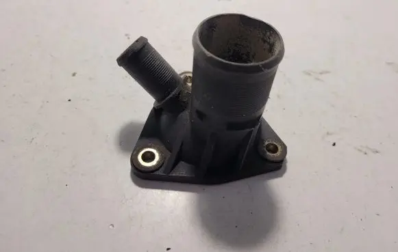 Peugeot Partner Engine coolant pipe/hose 9609493180