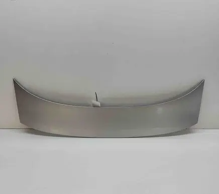 Tailgate/trunk spoiler