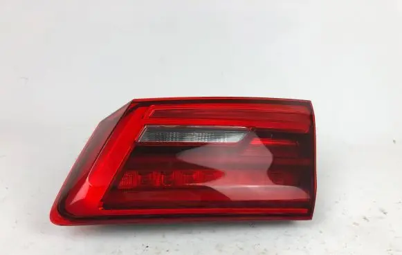 BMW 5 G30 G31 Tailgate rear/tail lights 7376476 630254 BMWG30T2