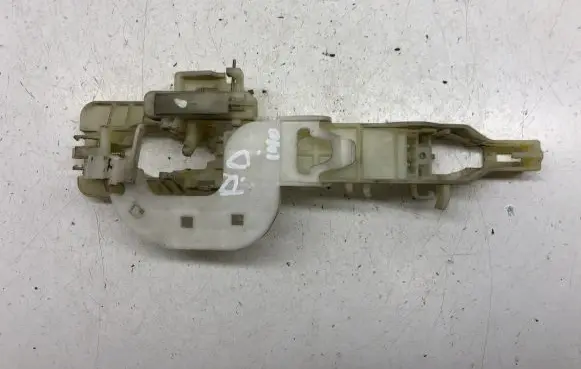 Hyundai i40 Front door exterior handle/bracket 