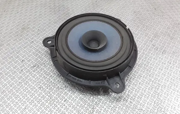 Nissan X-Trail T30 Rear door speaker 28156CR000