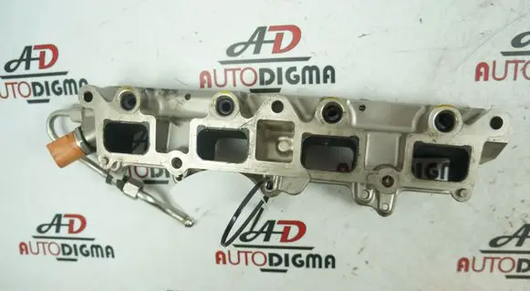 Volkswagen Scirocco Fuel distributor GK284AHB