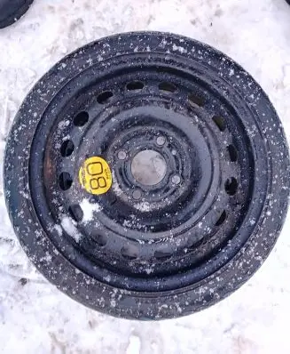 Nissan Micra R14 spare wheel 