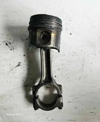 Opel Vivaro Piston with connecting rod