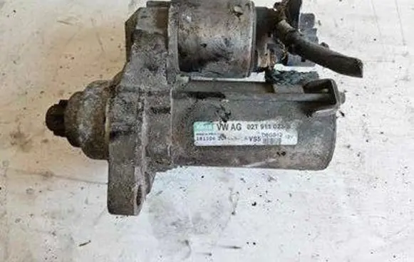 Volkswagen Golf V Starter motor 02T911023S D6GS12 181106